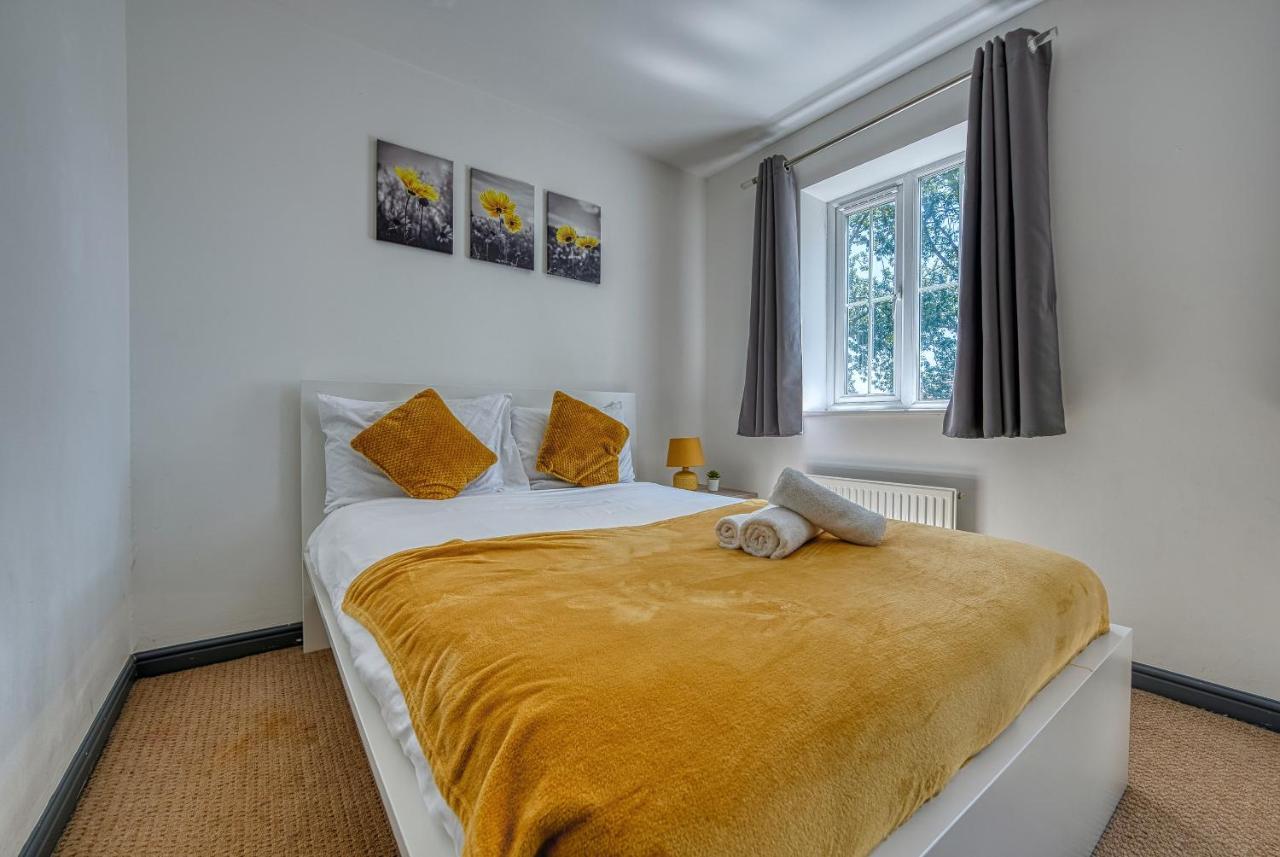 Nec Exhibitor Home, Stay Near Birmingham Airport Екстер'єр фото