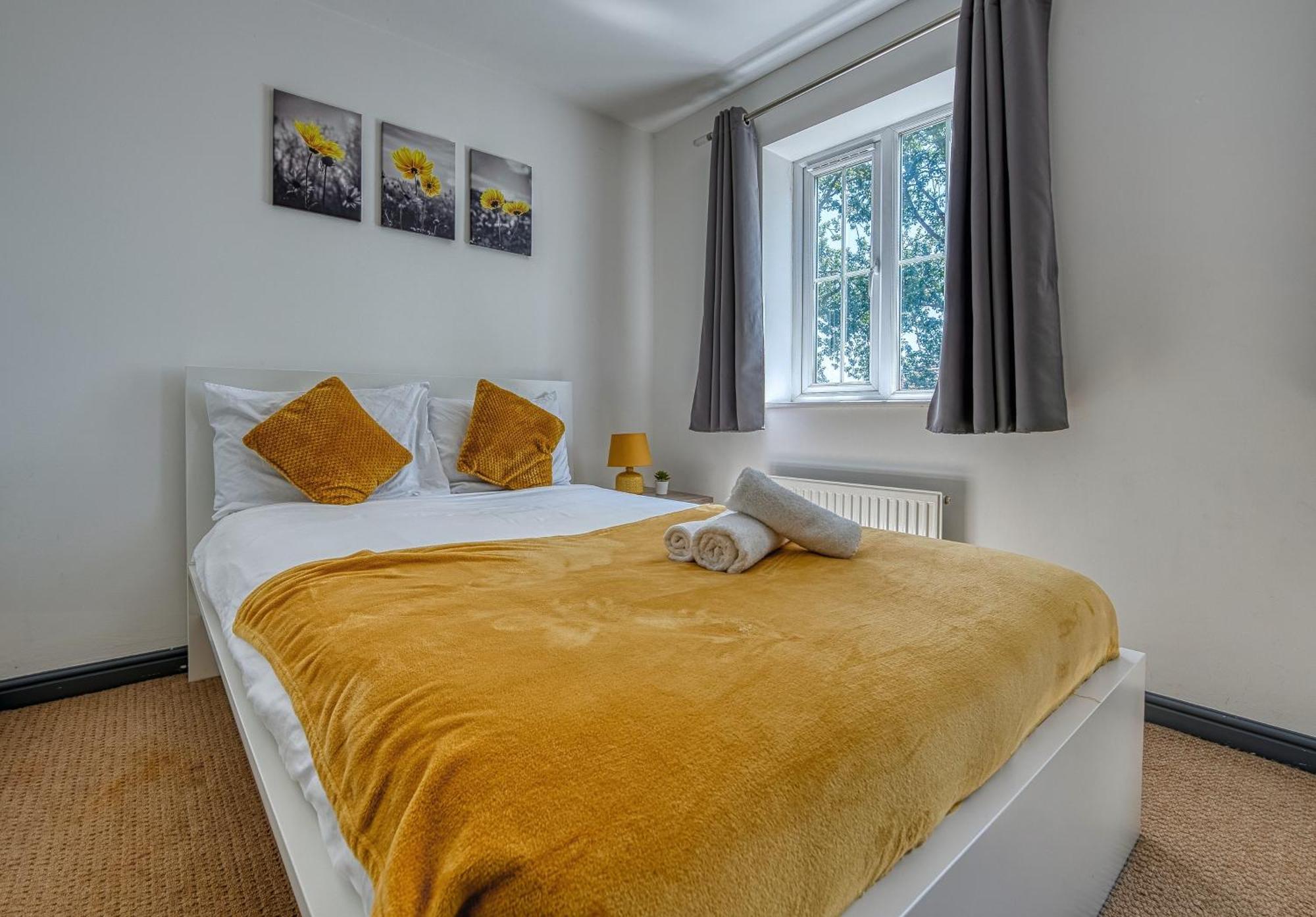 Nec Exhibitor Home, Stay Near Birmingham Airport Екстер'єр фото