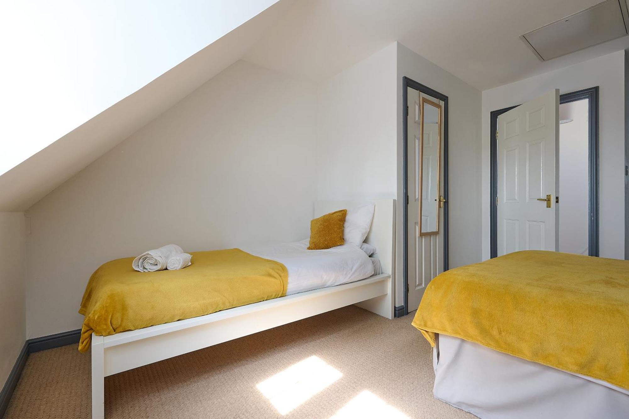 Nec Exhibitor Home, Stay Near Birmingham Airport Екстер'єр фото